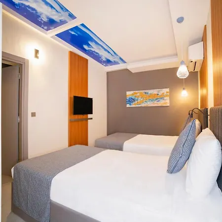 Destill Hotel *